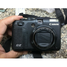 Canon G12 จอหมุนได้ 5500 บาท